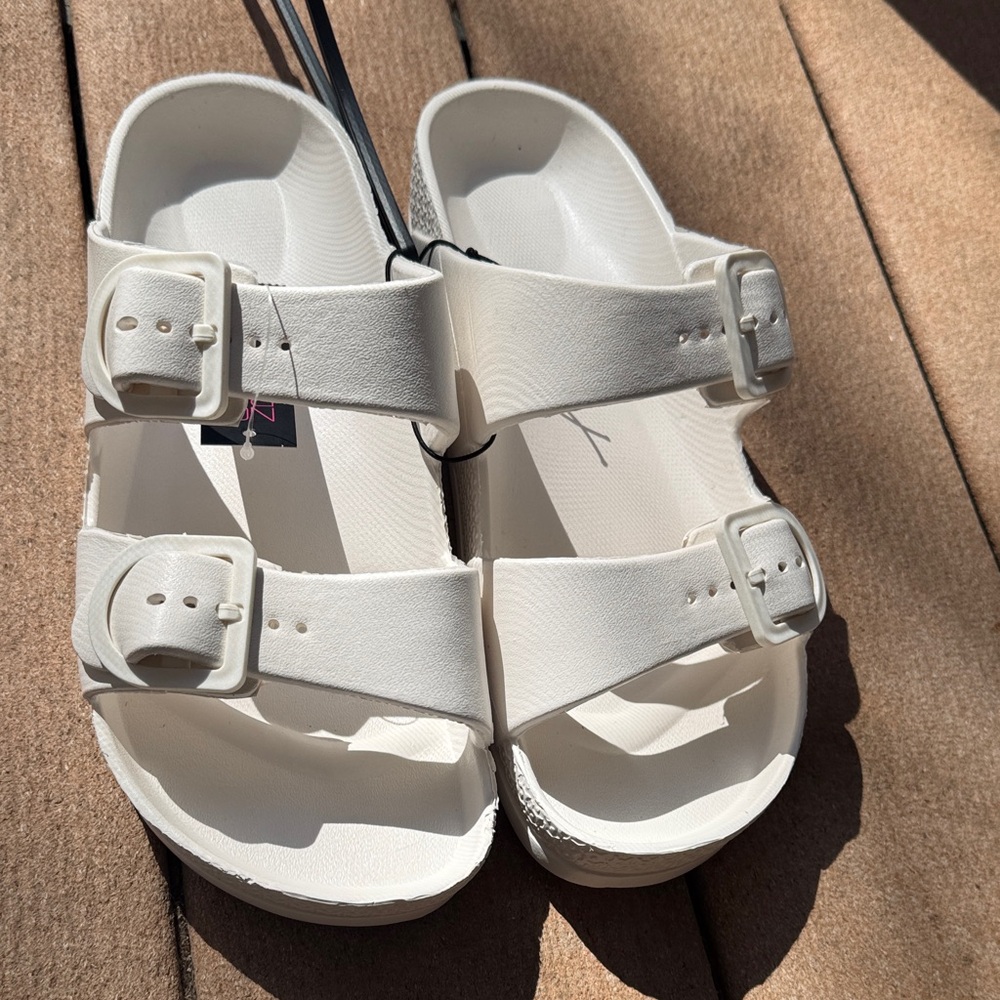 Brand New! White buckle slide sandals size women’s 9